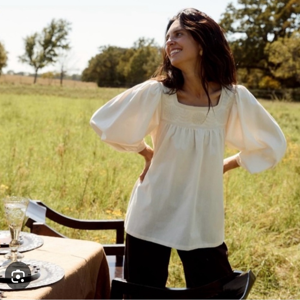 Mi Golondrina, Marta Tunic